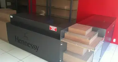 Nieruchomości komercyjne 170 m² w Ryga, Łotwa