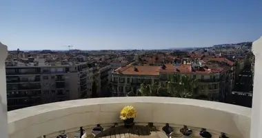 Mieszkanie 3 pokoi w Nicea, Francja