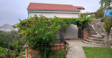 Haus 2 Schlafzimmer in Dobra Voda, Montenegro