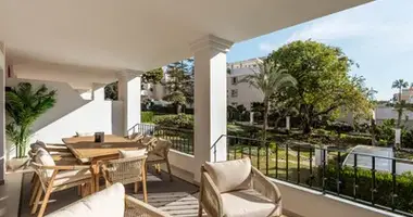 3 bedroom apartment in San Pedro Alcantara, Spain