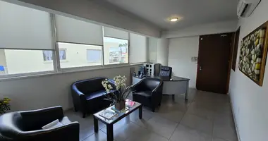 Pomieszczenie biurowe 500 m² w Limassol, Cypr
