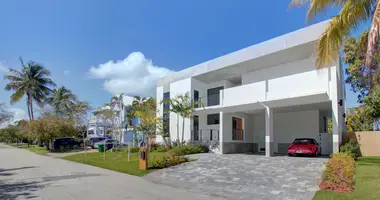 Дом 5 комнат в Key Biscayne, США