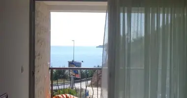 1 bedroom apartment in Przno, Montenegro