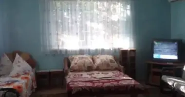 Haus 4 zimmer in Karolino-Buhas, Ukraine