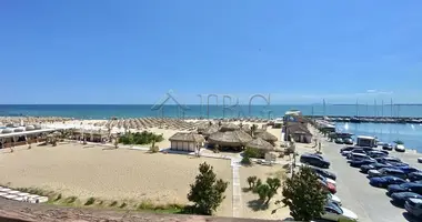 2 bedroom apartment in Sveti Vlas, Bulgaria