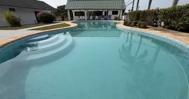 Villa 6 chambres dans Pattaya, Thaïlande