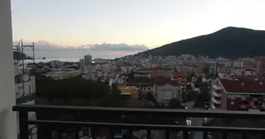 Apartamento 2 habitaciones en Budva, Montenegro