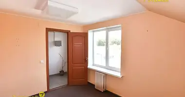Office 141 m² in Tarasava, Belarus