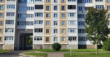 Wohnung 3 zimmer in Minsk, Belarus