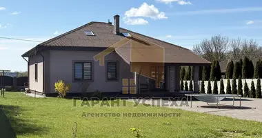 Casa en Ciuchinicy, Belarús