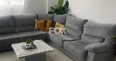 Квартира 4 спальни в Empa, Кипр