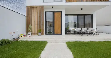 Haus 7 zimmer in Tiflis, Georgien