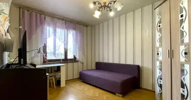 Apartamento 3 habitaciones en Minsk, Belarús