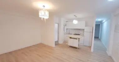 Mieszkanie 4 pokoi w Torrevieja, Hiszpania