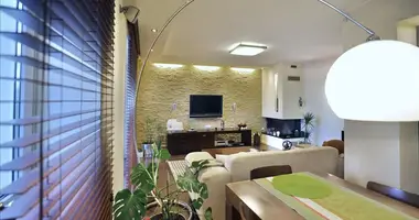 Apartamento 4 habitaciones en Varsovia, Polonia