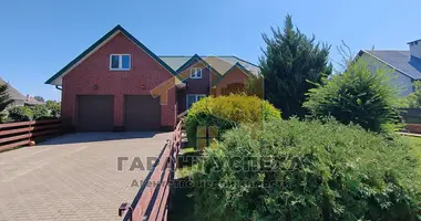 Casa en Cherni, Belarús
