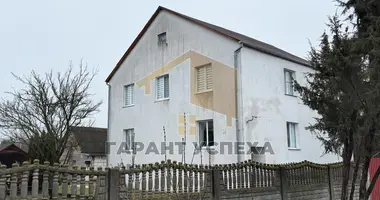 Haus in Kamianica Zyravieckaja, Belarus