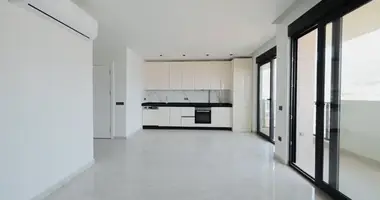 2 bedroom apartment in Mediterranean Region, Turkey