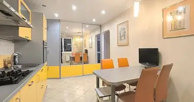 Mieszkanie 3 pokoi w Ryga, Łotwa