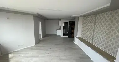 Apartamento 2 habitaciones en Akdeniz, Turquía