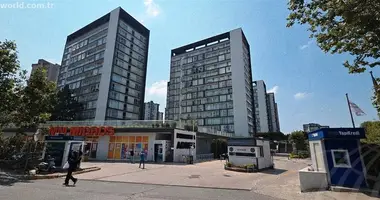 Appartement 2 chambres dans Hal Yolu Caddesi, Turquie