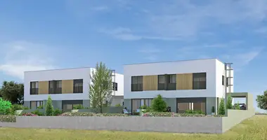 4 bedroom house in Pyrgos Lemesou, Cyprus