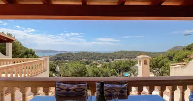 Penthouse in Cala Fornells, Spanien