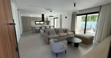 villa de 5 chambres dans Demos Agiou Athanasiou, Chypre