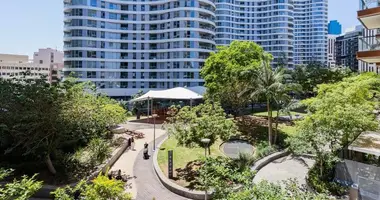 4 room apartment in Tel-Aviv, Israel