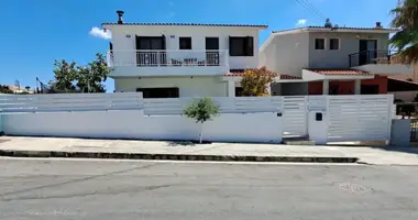 5 bedroom apartment in Konia, Cyprus