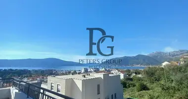 Apartamento 2 habitaciones en Tivat, Montenegro