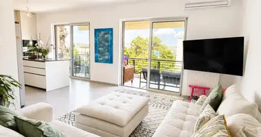 Wohnung in Municipality of Vari Voula Vouliagmeni, Griechenland