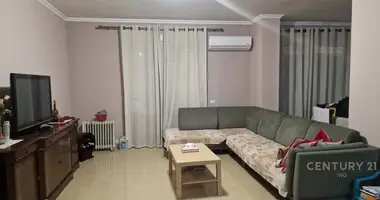2 bedroom apartment in Tirana Municipality, Albania