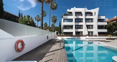 3 bedroom apartment in Artola, Spain