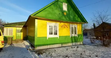 Casa en Surynka, Belarús
