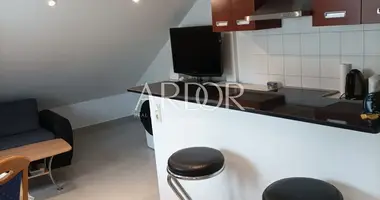 Wohnung 2 Schlafzimmer in Jadranovo, Kroatien