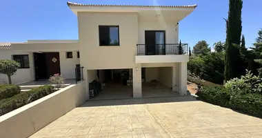 Villa 3 bedrooms in Kouklia, Cyprus
