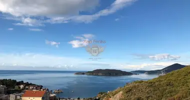 Apartamento 3 habitaciones en Montenegro