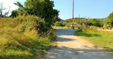 Parcela en Neos Marmaras, Grecia