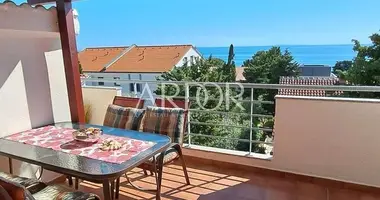 Квартира 2 спальни в Новаля, Хорватия