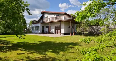 Haus 4 zimmer in Klavas, Lettland