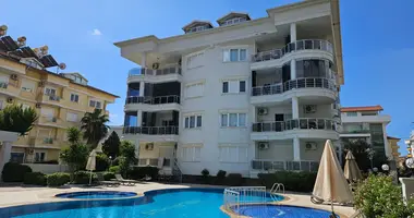 Mieszkanie 3 pokoi w Oba, Turcja