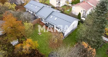 Casa 6 habitaciones en Helsinki sub region, Finlandia