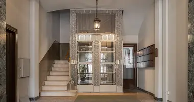 Apartamento 4 habitaciones en Barcelona, Španjolska