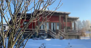 Дом 3 комнаты в Sumskoe selskoe poselenie, Россия