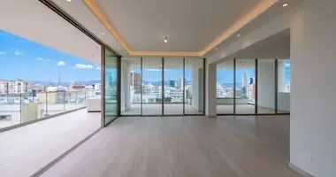 4 bedroom apartment in Strovolos, Cyprus