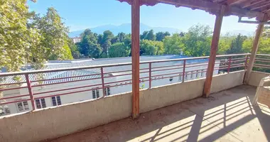 Квартира 4 спальни в Andromachi, Греция