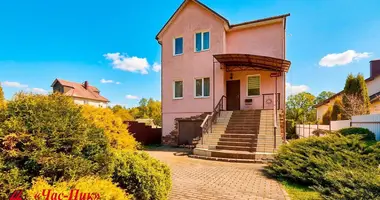 Cottage in Papiarnianski sielski Saviet, Belarus