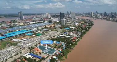 Участок земли в Khan Chroy Changvar, Камбоджа