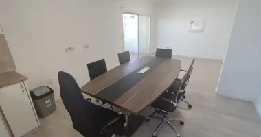 Офис 100 м² в муниципалитет Лимасол, Кипр